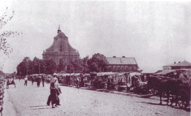 Duży Rynek w Żurominie. Zdjęcie z 1918 roku.
